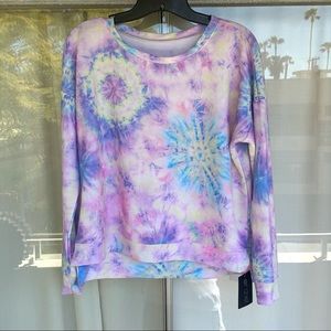 Onzie tie dye sweatshirt